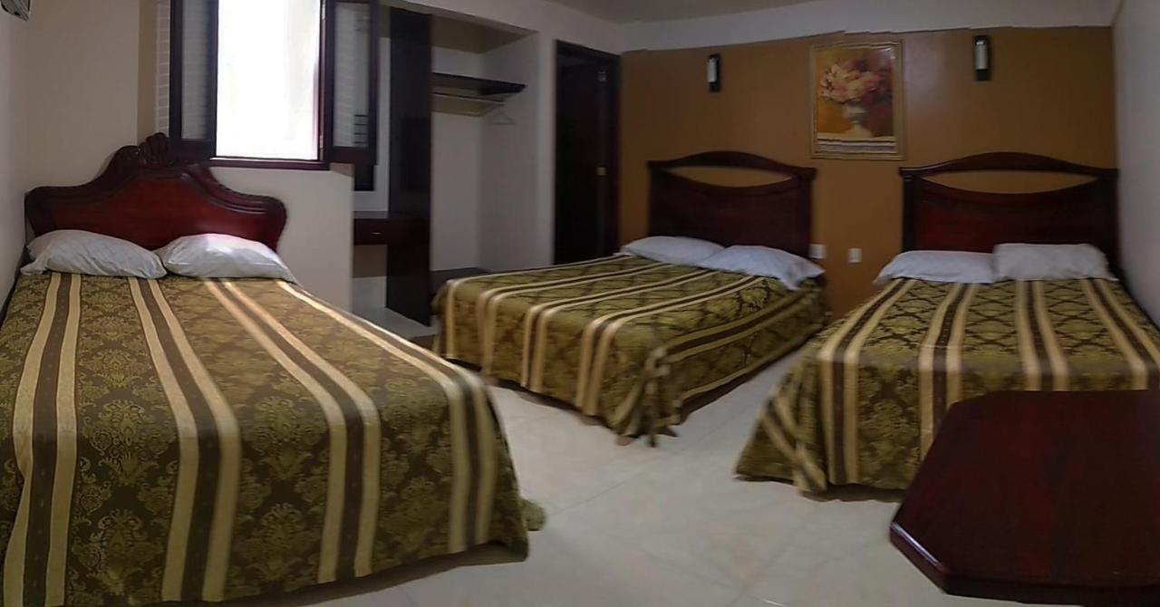 Hotel Maria Esther Perote Екстер'єр фото